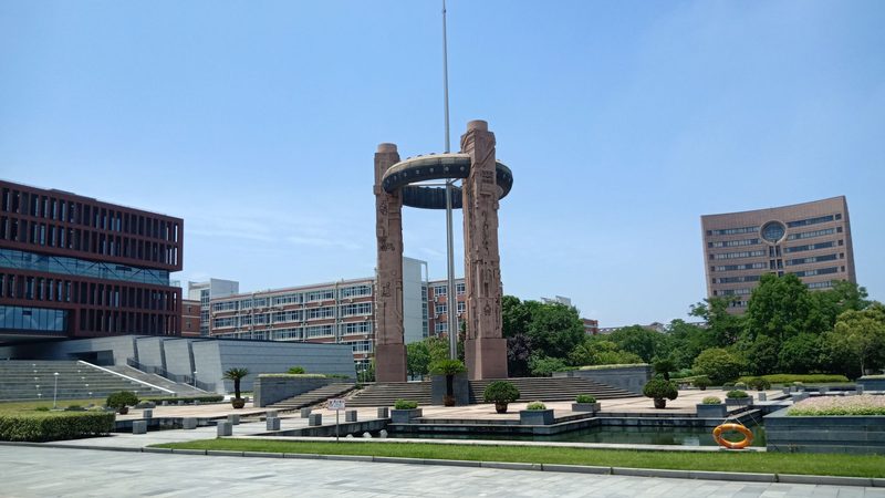 高频线路板材质选择：揭秘关键因素与误区