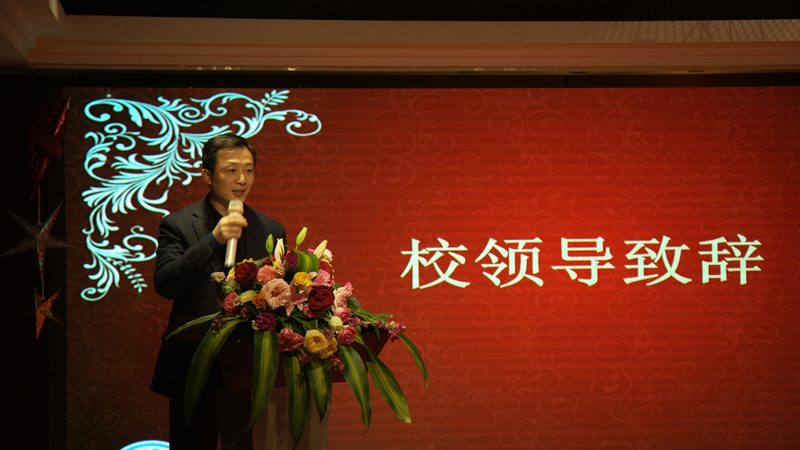 金属化孔孔径规范：揭秘电子制造中的关键细节